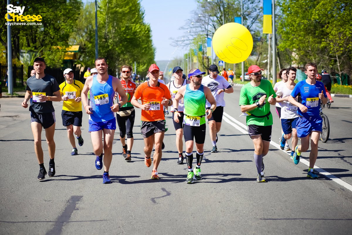 Украинцы пробегут десятки километров ради восстановления Харькова