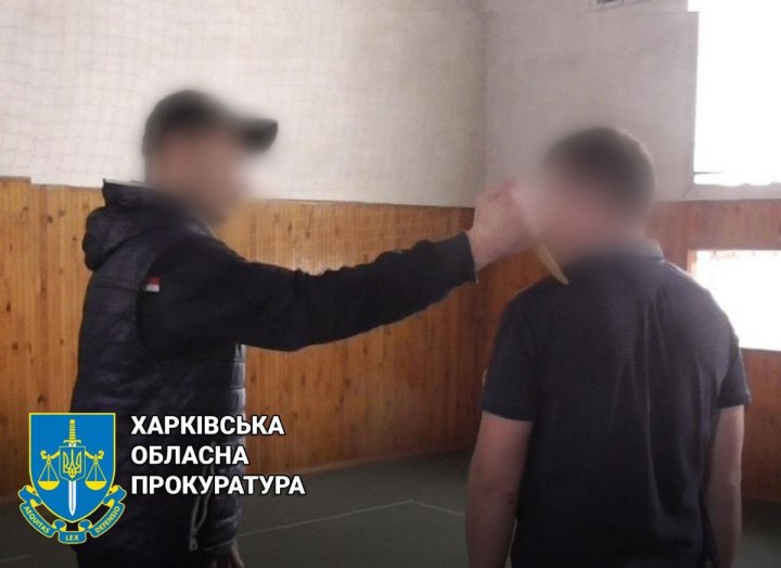 В Харькове мужчина зарезал женщину на глазах детей