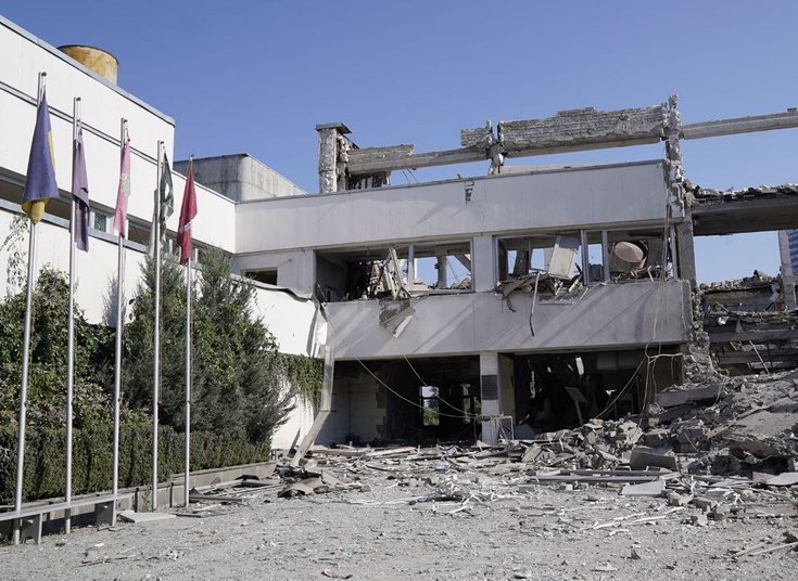 Харківський педагогічний університет після ракетного удару: фото руйнувань