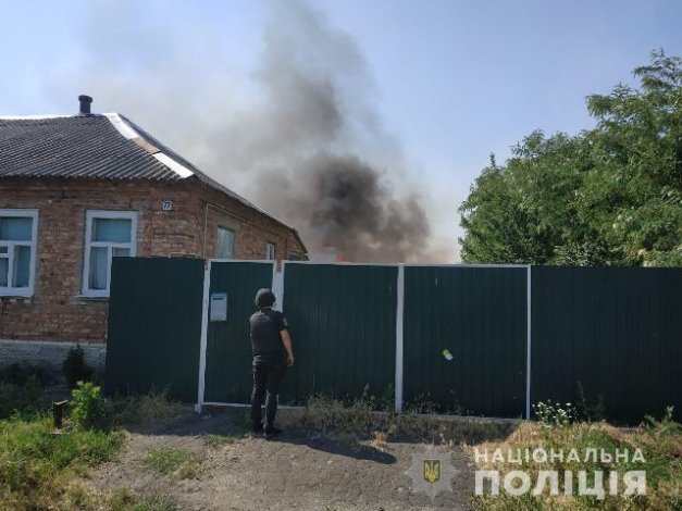 Прифронтове Барвінкове потрапило під обстріл: фото