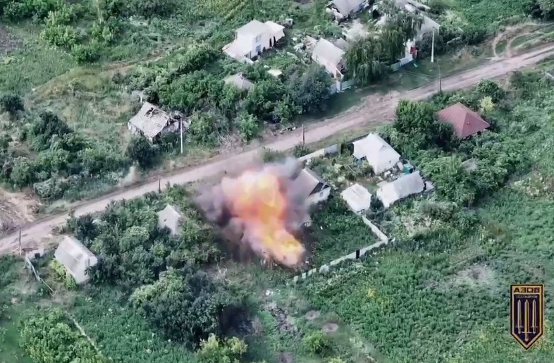В Харьковской области уничтожены БМП, танки и почти 40 оккупантов