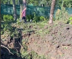 Вночі в Харкові було обстріляно парк Горького (відео)