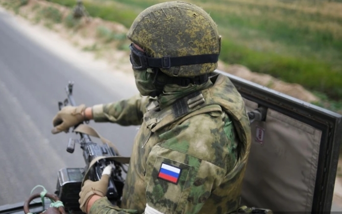 Россия перекидывает свои войска от Изюма на юг Украины - Арестович