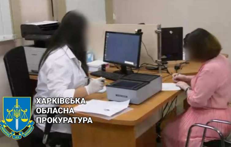 Жительница Харьковской области ждала "освободителей". Ею занялась прокуратура