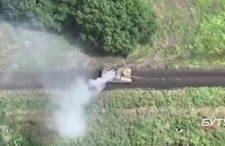 У Харківській області знищено російський танк "Володимир" (відео)