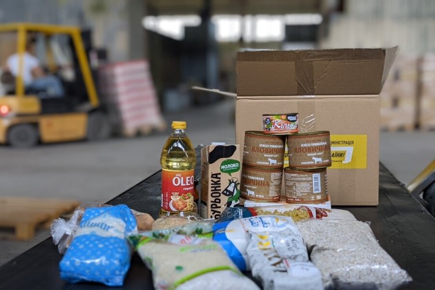 На Харківщині стали формувати вдвічі більше продуктових наборів для населення - ХОВА
