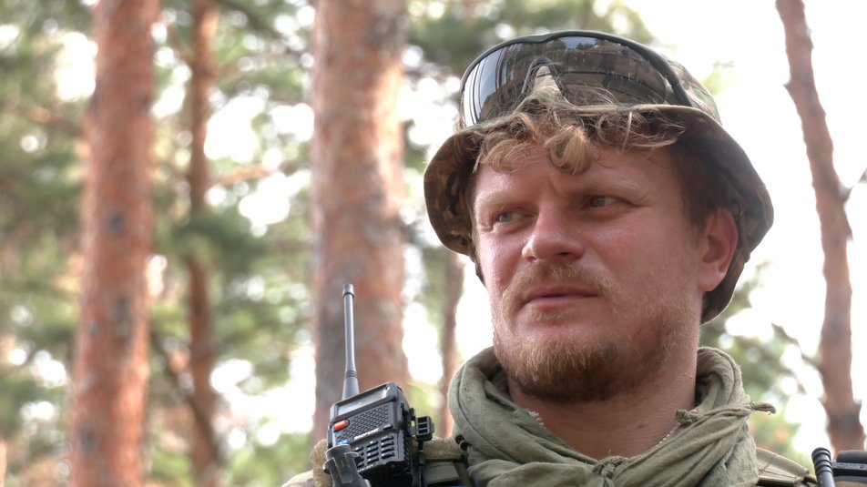 Відомий актор розповів про те, як воює у Харківській області
