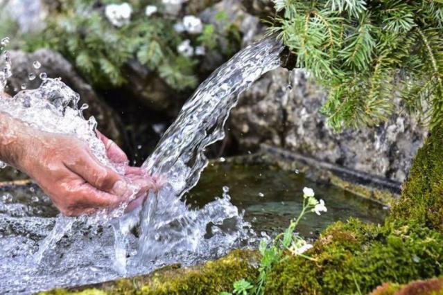 Из-за войны в харьковских источниках испортилась вода