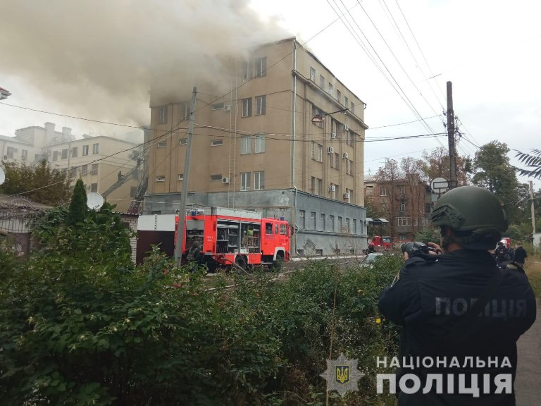 Харьков опять был обстрелян из "Ураганов": фото прилетов