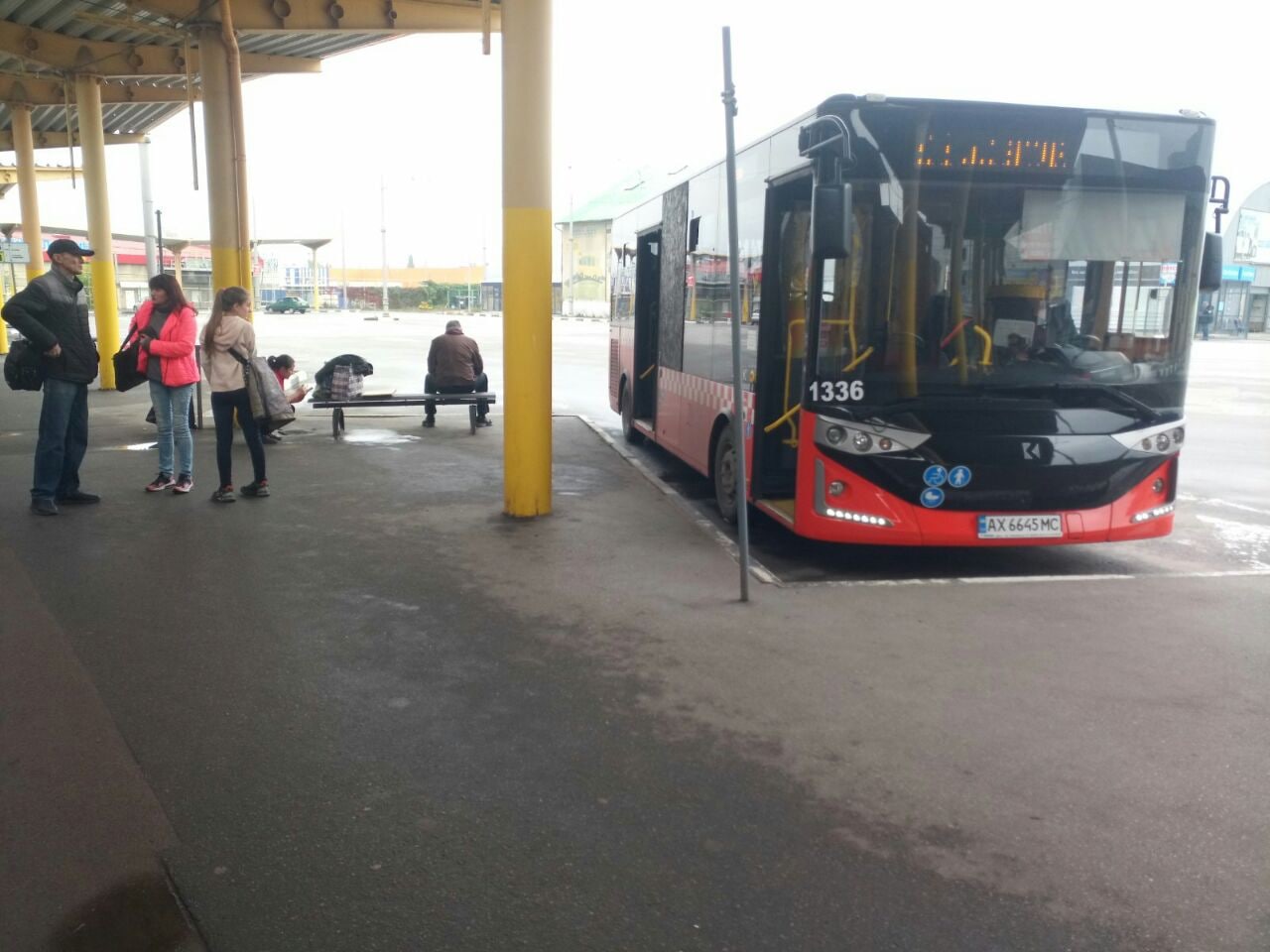 В Харькове запускают еще несколько автобусных маршрутов