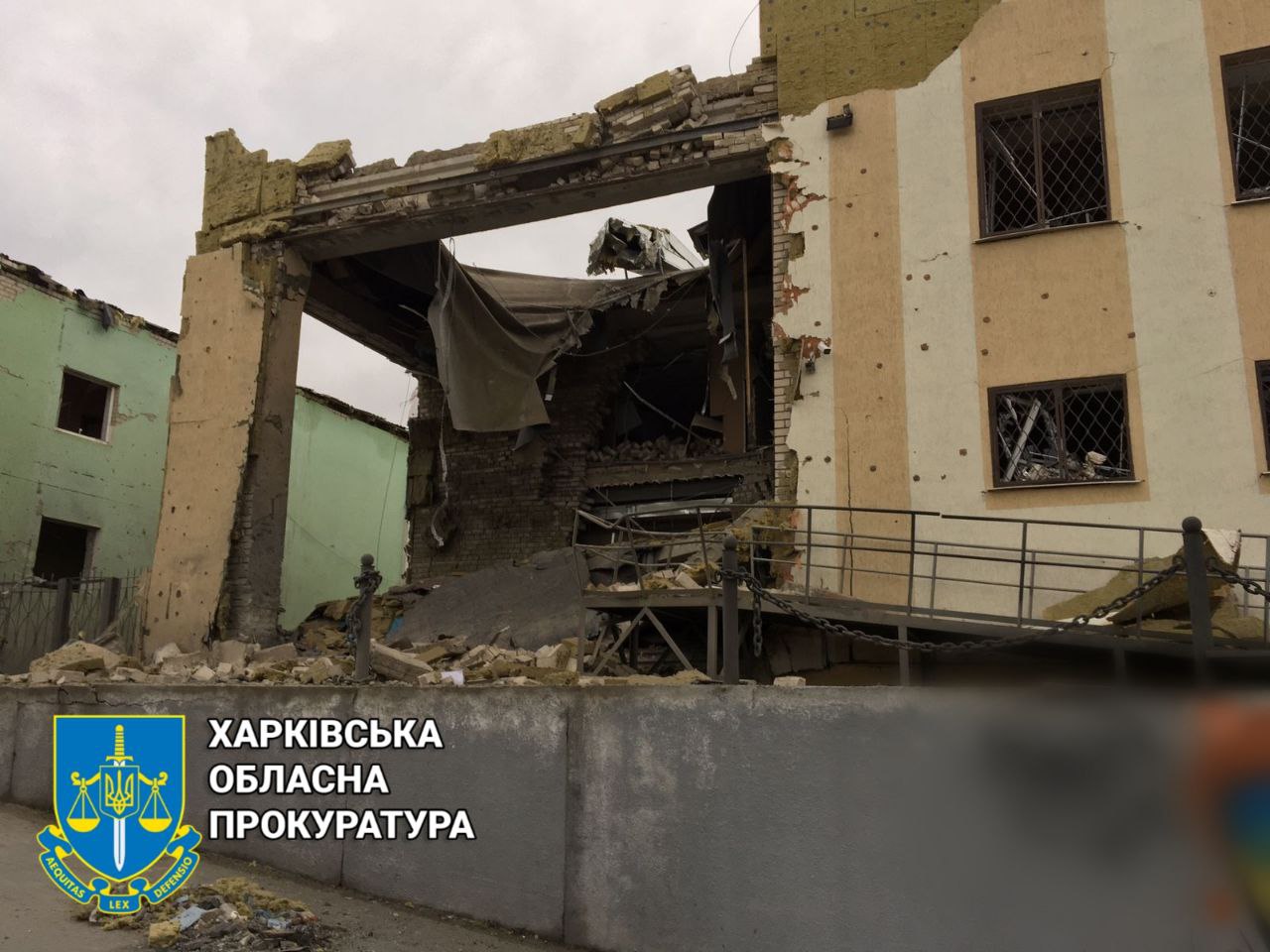 РФ нанесла ракетный удар по Купянску: фото последствий