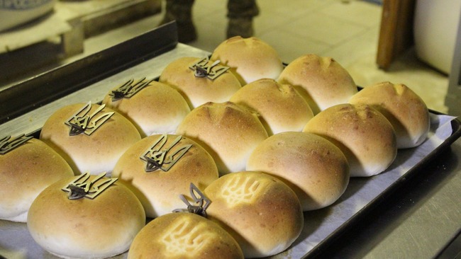 В Харькове пекут необычный хлеб