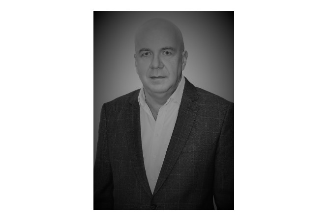 Умер адвокат Кернеса