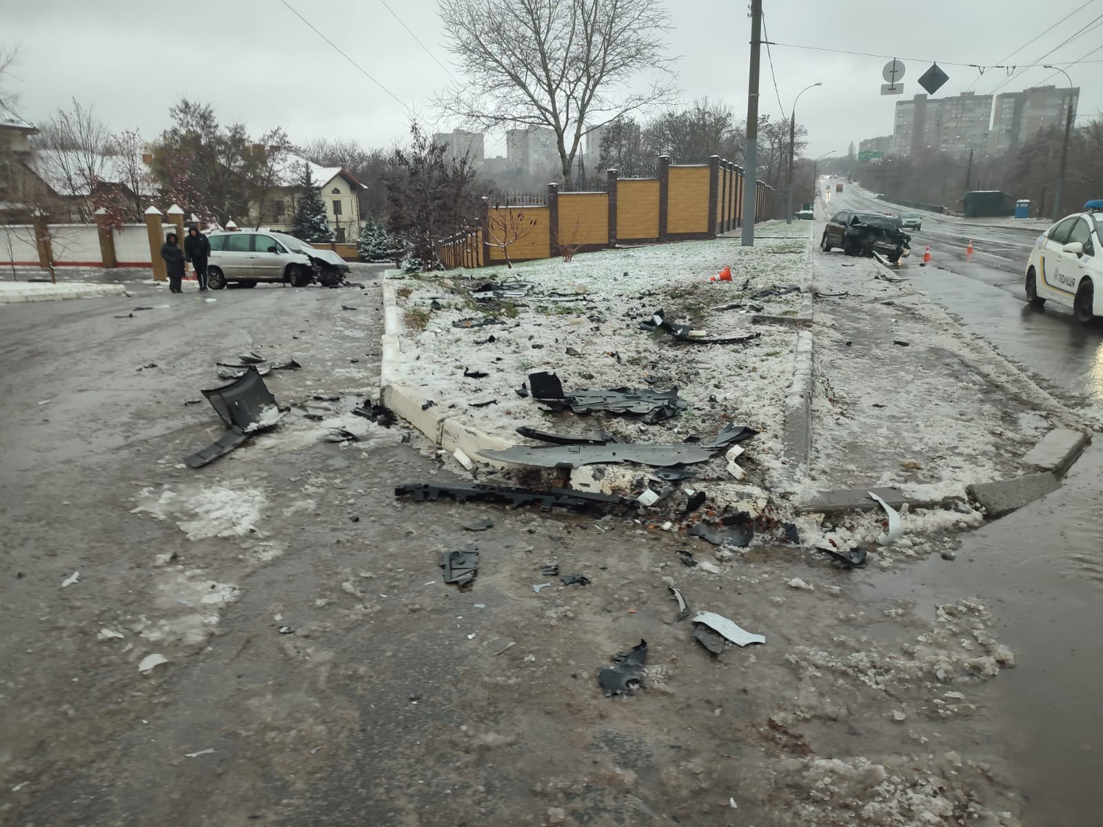 В Харькове - серьезное ДТП, машины всмятку (фото)