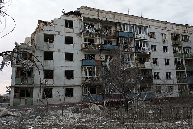 Российская ракета разрушила жилой дом в Харьковской области (фото)
