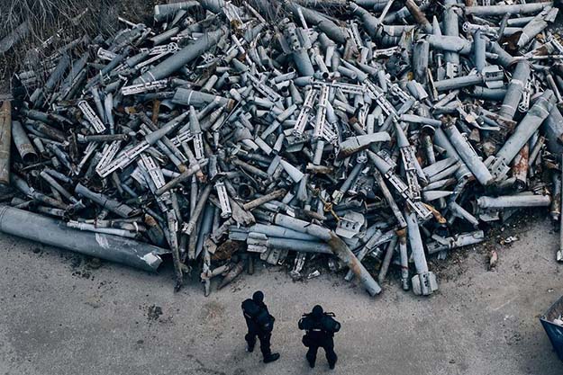 В Сети показали кладбище российских снарядов в Харькове: фото