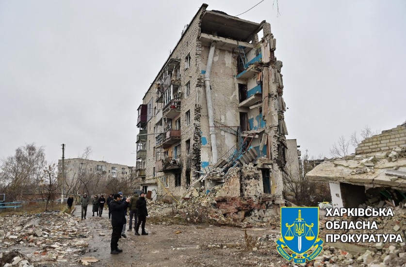 РФ скинула вакуумну бомбу на житловий будинок у Харківській області