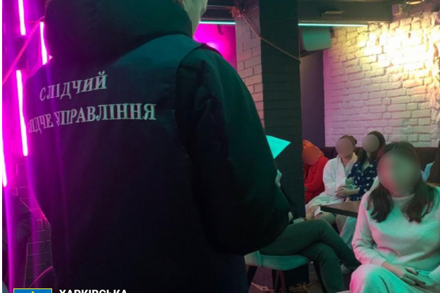 В Харькове бордель маскировался под массажный салон