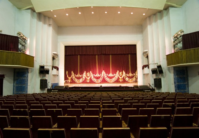 В Харькове не будут отменять запрет на спектакли и концерты