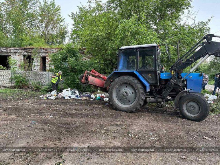 В Харькове убрали больше 20 стихийных свалок
