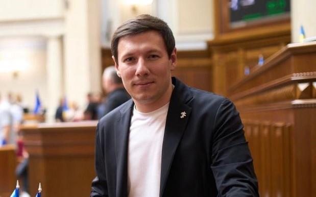 Нардеп Красов призвал коллег не спекулировать на вопросах налогообложения, а прислушиваться к мэрам Харьковщины