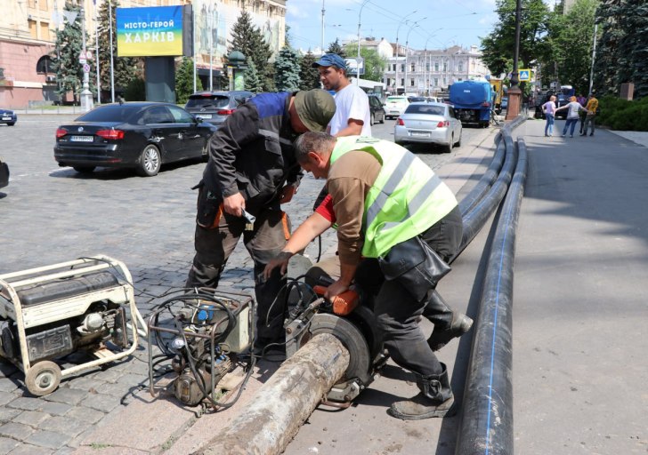 На Сумской меняют водопровод