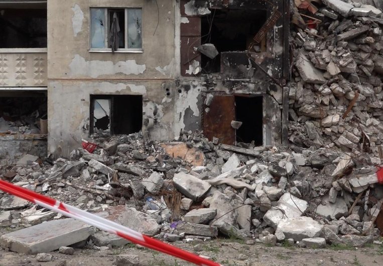 Харківська сім'я втратила за війну три квартири: всі розбиті обстрілами