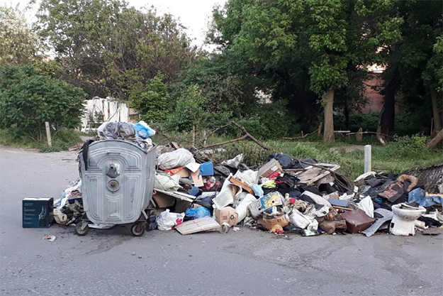 Харківські комунальники попередили про штрафи за незаконні звалища