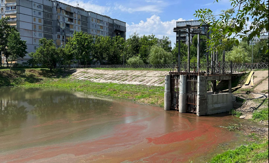 В Харькове восстановили разрушенную дамбу
