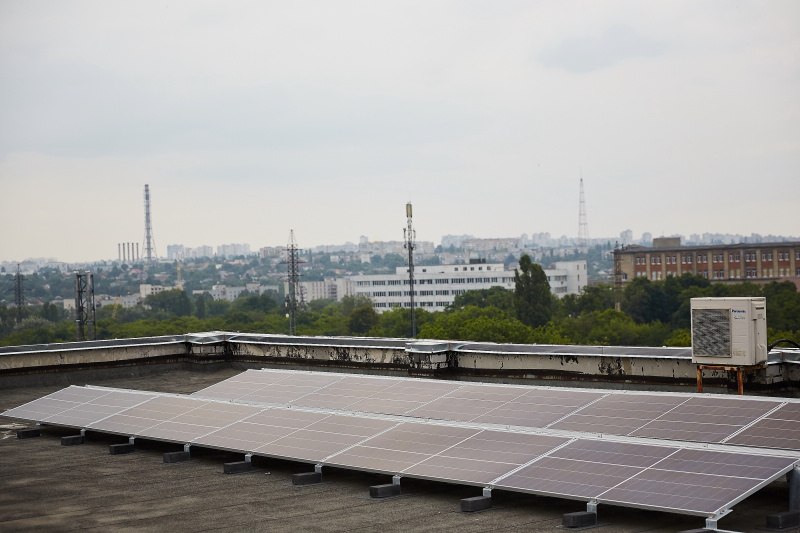 В районах Харькова будут устанавливать солнечные электростанции
