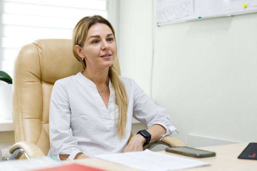 Главврач стоматполиклиники №7 Елена Логвинова: В коммунальной стоматологии есть возможность пойти навстречу и дать пациенту больше