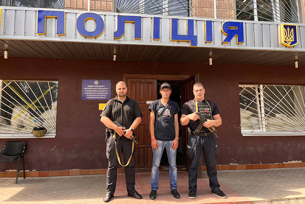 Харків'янин крав дроти та світильники з бомбосховищ (фото)