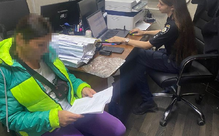 У Харківській області листоноша забирала собі гроші пенсіонерів