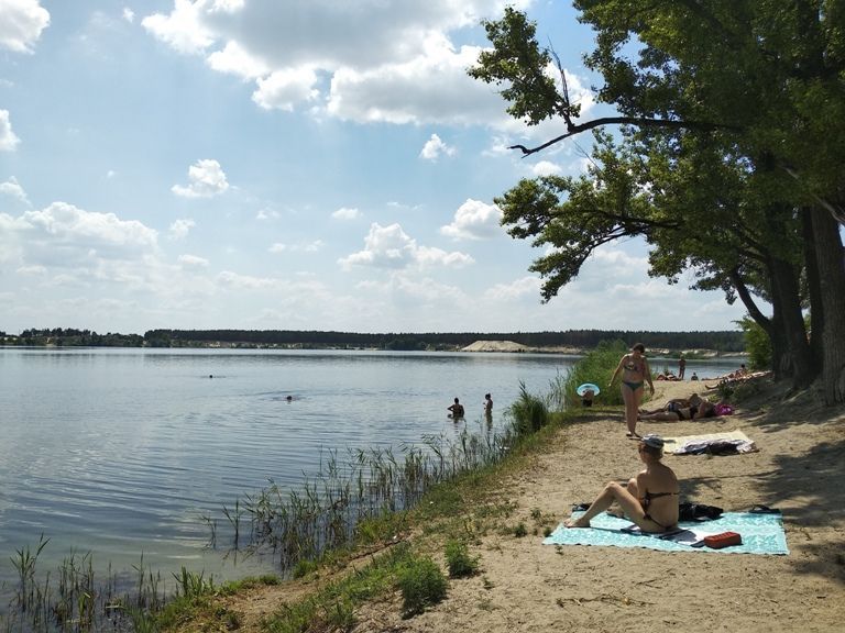 У харківській водоймі, де знайшли збудник холери, дозволили купатися