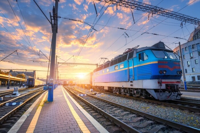 Харьковчане могут получить скидки на заправках и в кино за покупку билетов на поезда