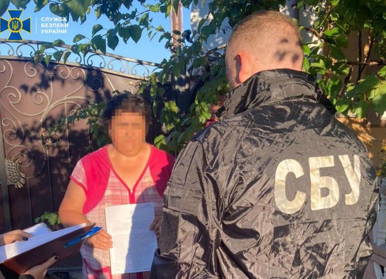 Заарештовано жінку, яка збиралася проводити "референдум" у районі Старого Салтіва
