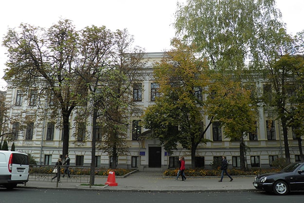 Швейцария восстановит спецшколу в Харькове