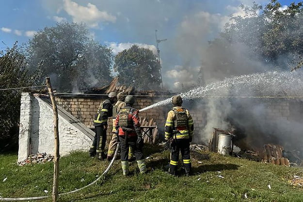 550 людей залишається в Петропавлівській громаді, яку вже рік обстрілюють щодня