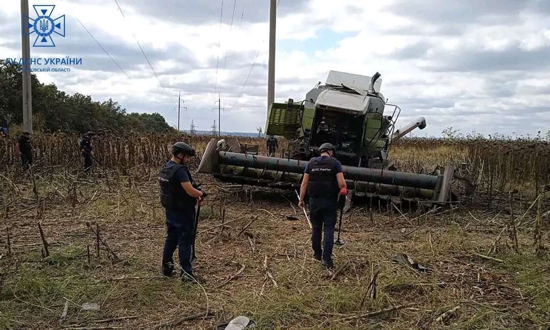 На міні підірвався комбайн