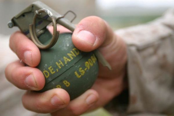 П'яний із гранатою розгулював Лозовою