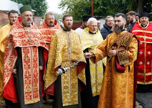 Предстоятель ПЦУ провів у Харкові молебень за перемогу України