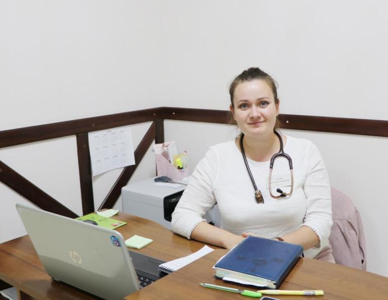 Врач из прифронтового Волчанска на грантовые деньги открыла клинику в Харькове