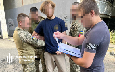 Военный ушел в самоволку, прятался в Харькове и призывал его поймать. Призыв был услышан