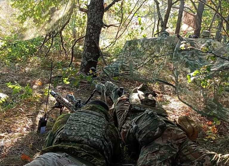 Диверсанты пытались прорваться через границу в Харьковской области: их расстреляли снайперы