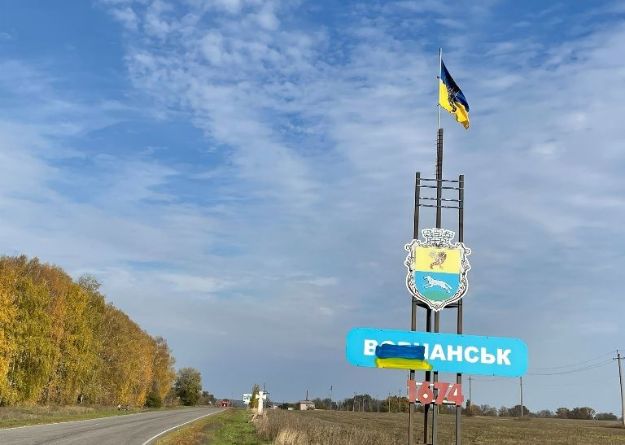 4 км до границы: как живет Волчанск под ежедневными обстрелами (видео)