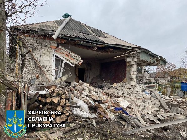 Росіяни вдарили по житловим будинкам у Куп'янську: поранені підлітки (фото)