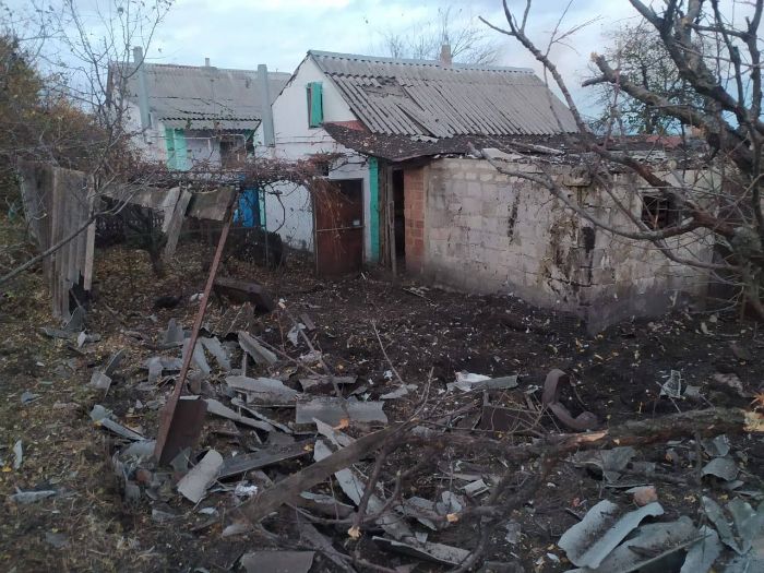 РФ ударила ракетой по жилому дому в Харьковской области: погибли два человека (фото)