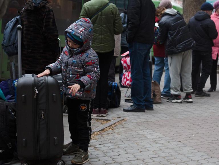 Близько 50% жителів Харківської області, де оголошено евакуацію, відмовляються виїжджати