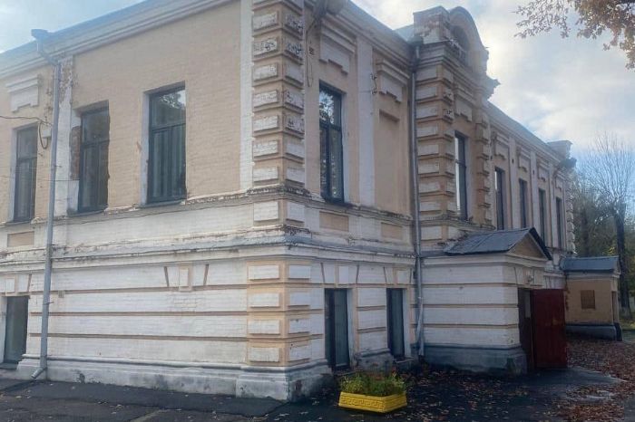 Как восстанавливают школу Короленко в Харькове (фото)