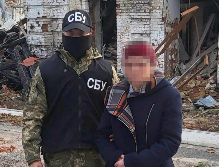 Мешканка Харківської області хотіла поселити в школі російських солдатів